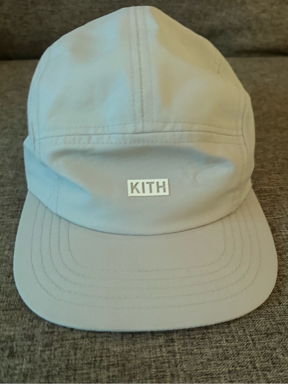 KITH men’s  Light Gray Five-Panel Cap